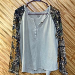 Cabela’s camouflage long sleeve tee